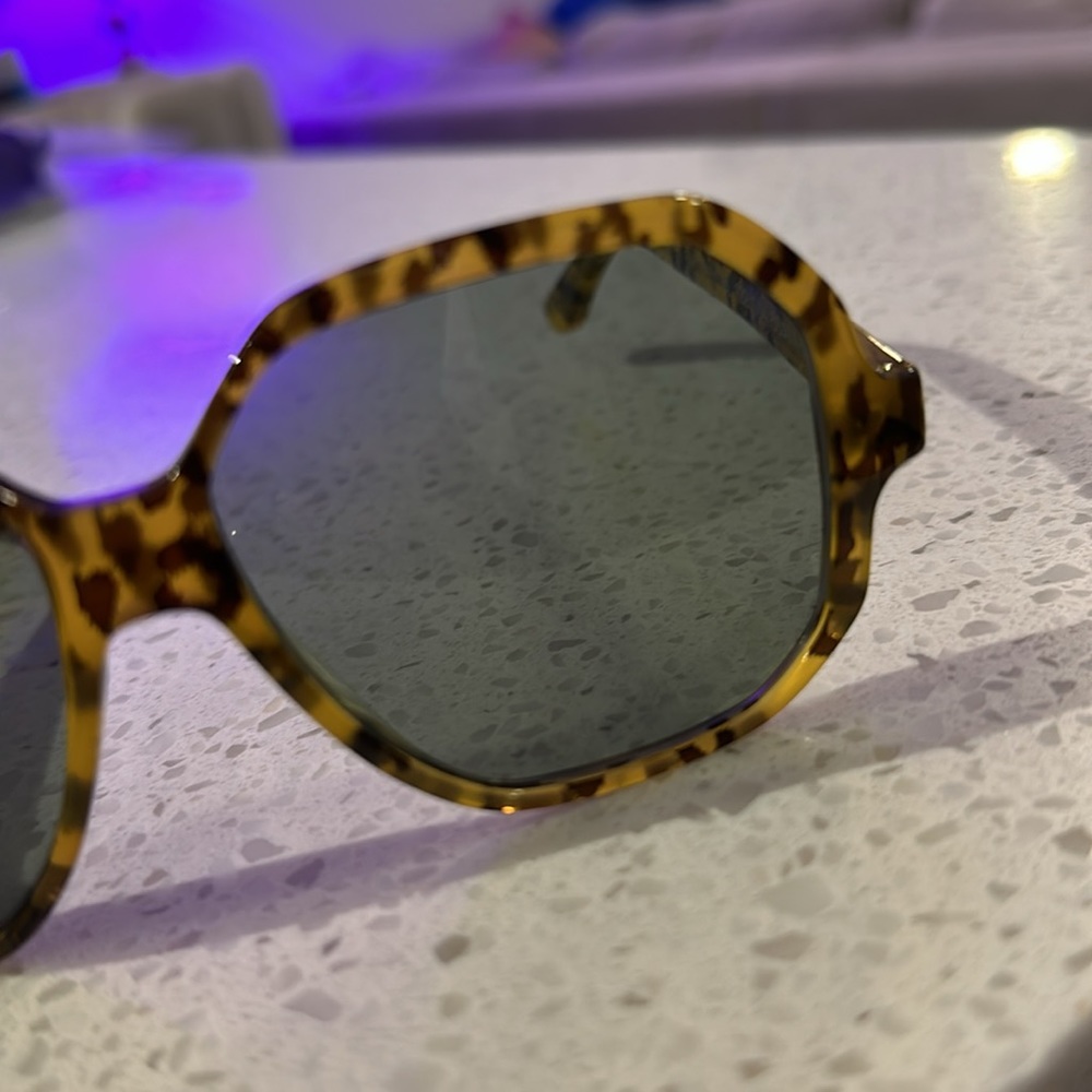 YSL Sunglasses Tortoise Oversized Vintage Style - Picture 9 of 9